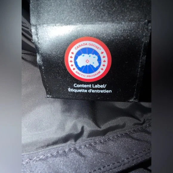 Canada Goose Rosemont Parka Size S  Brand New, Full Set winter jacket with fur - Picture 7 of 11